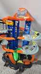 MATTEL Hot Wheels City Ultimate Garage - Garaż Dinozaura T-Rex