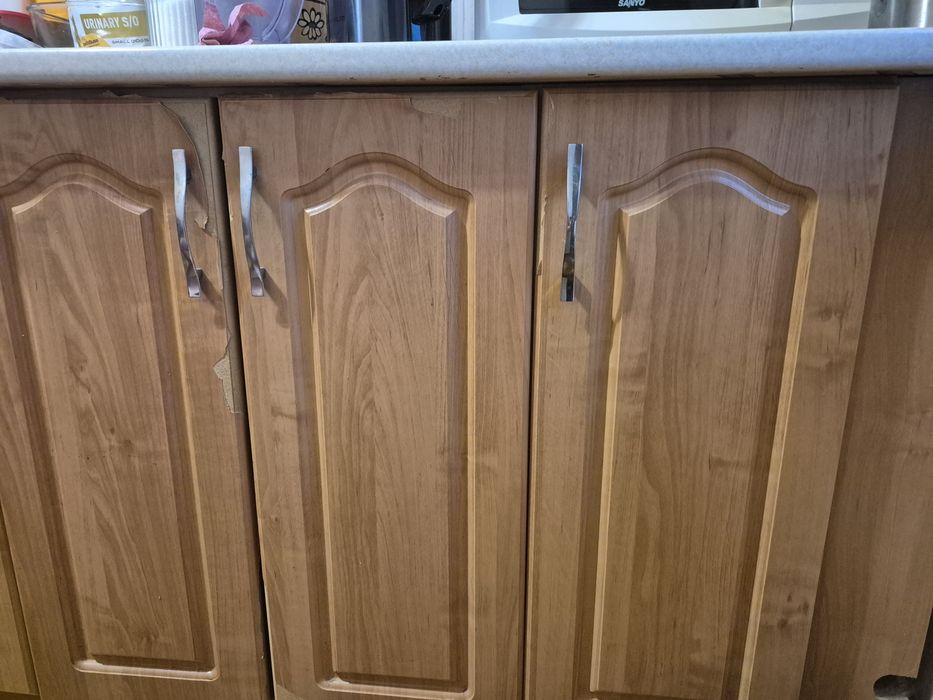 Продам кухонні меблі