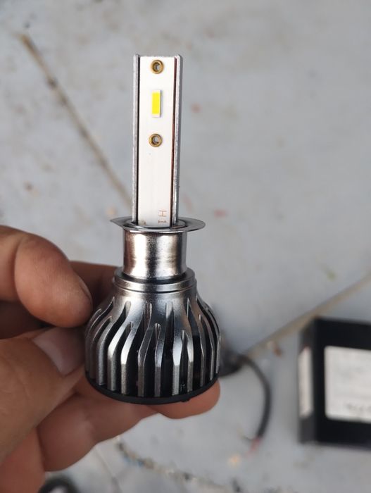 Автомобільні Лед лампочки h1