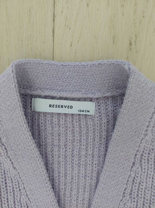 Sweterek rozm.134 Reserwed