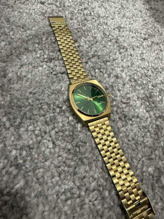 Relogio Nixon Dourado