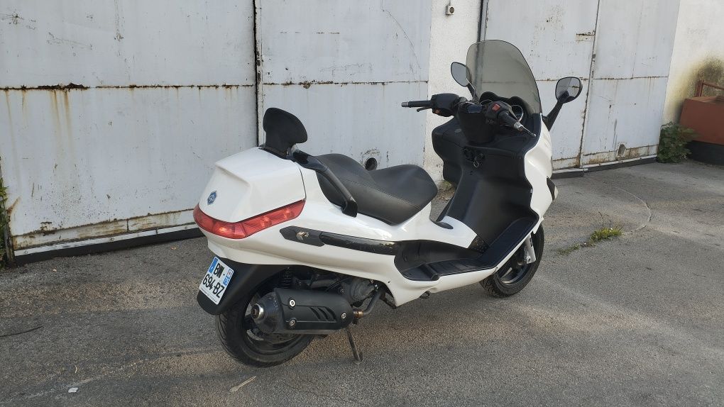 Piaggio Xevo 125 z 2007r na kat B