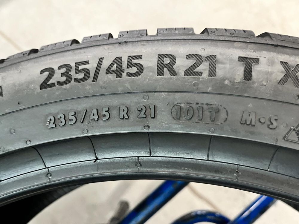 255/40/21+235/45/21 R21 Continental WinterContact TS870P 4шт зима