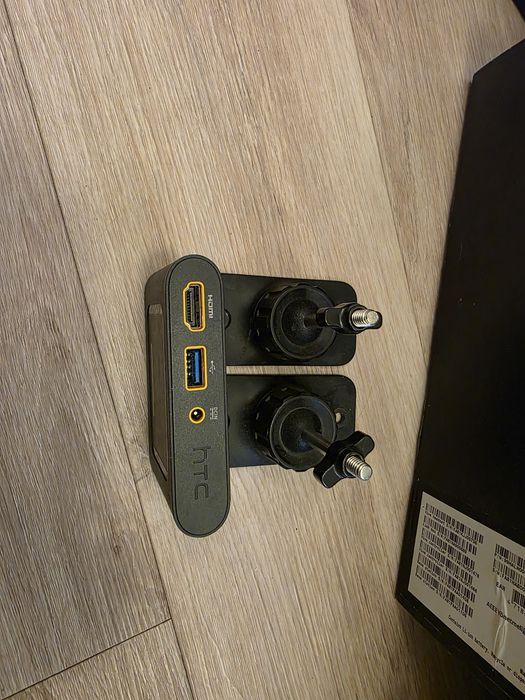 Gogle VR HTC Vive - Zestaw z Deluxe Audio Strap (DAS) + Akcesoria