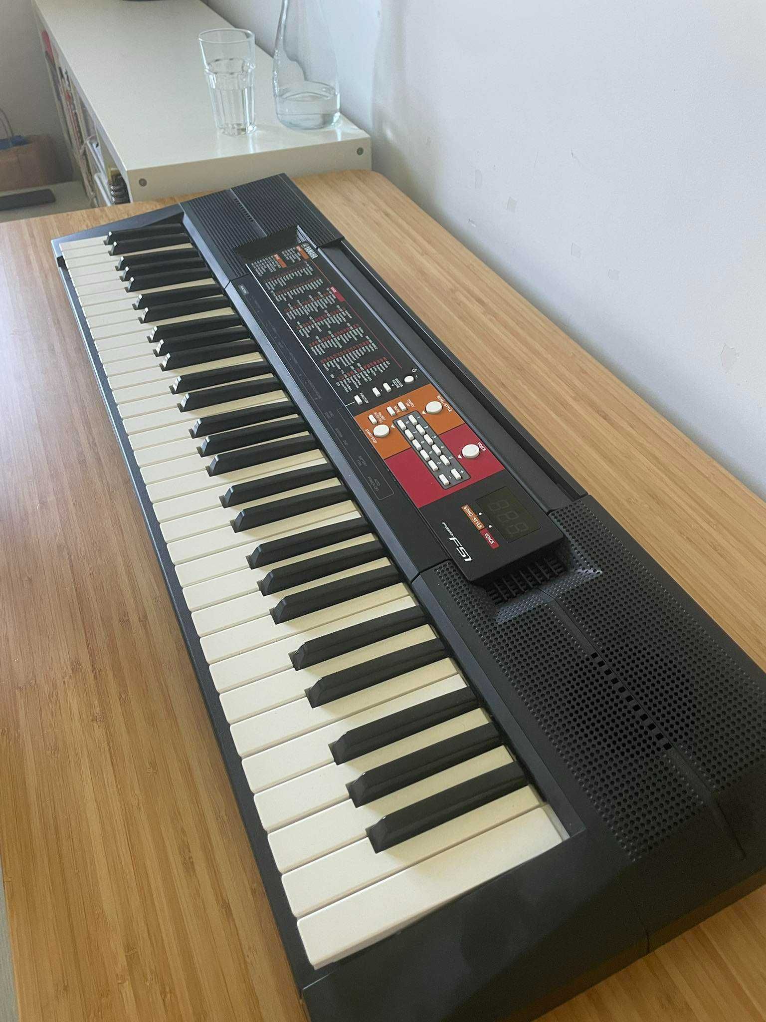 Keyboard Yamaha PSR F51