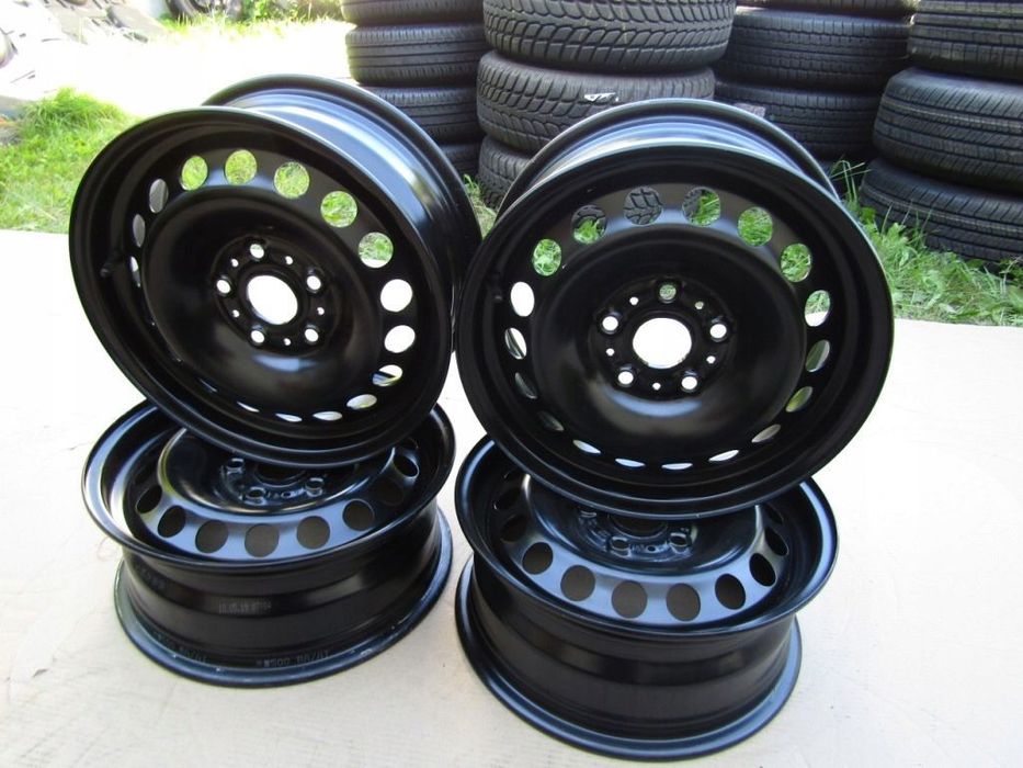 4x Felgi 15 VW Golf V VI VII Caddy Skoda Octavia III 6j 5x112 ET43 NOWE