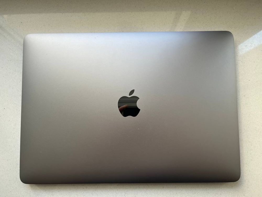 MacBook Pro 13’’ M1 - 8 GB, 256 GB, 2020