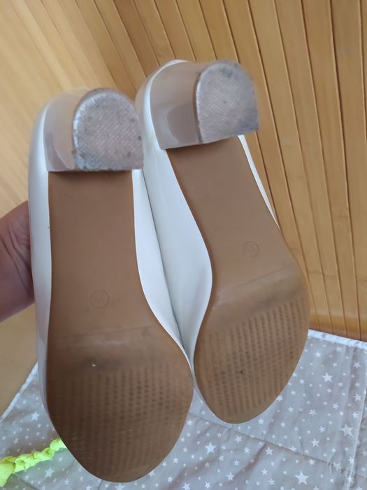 Туфлі жіночі лакові