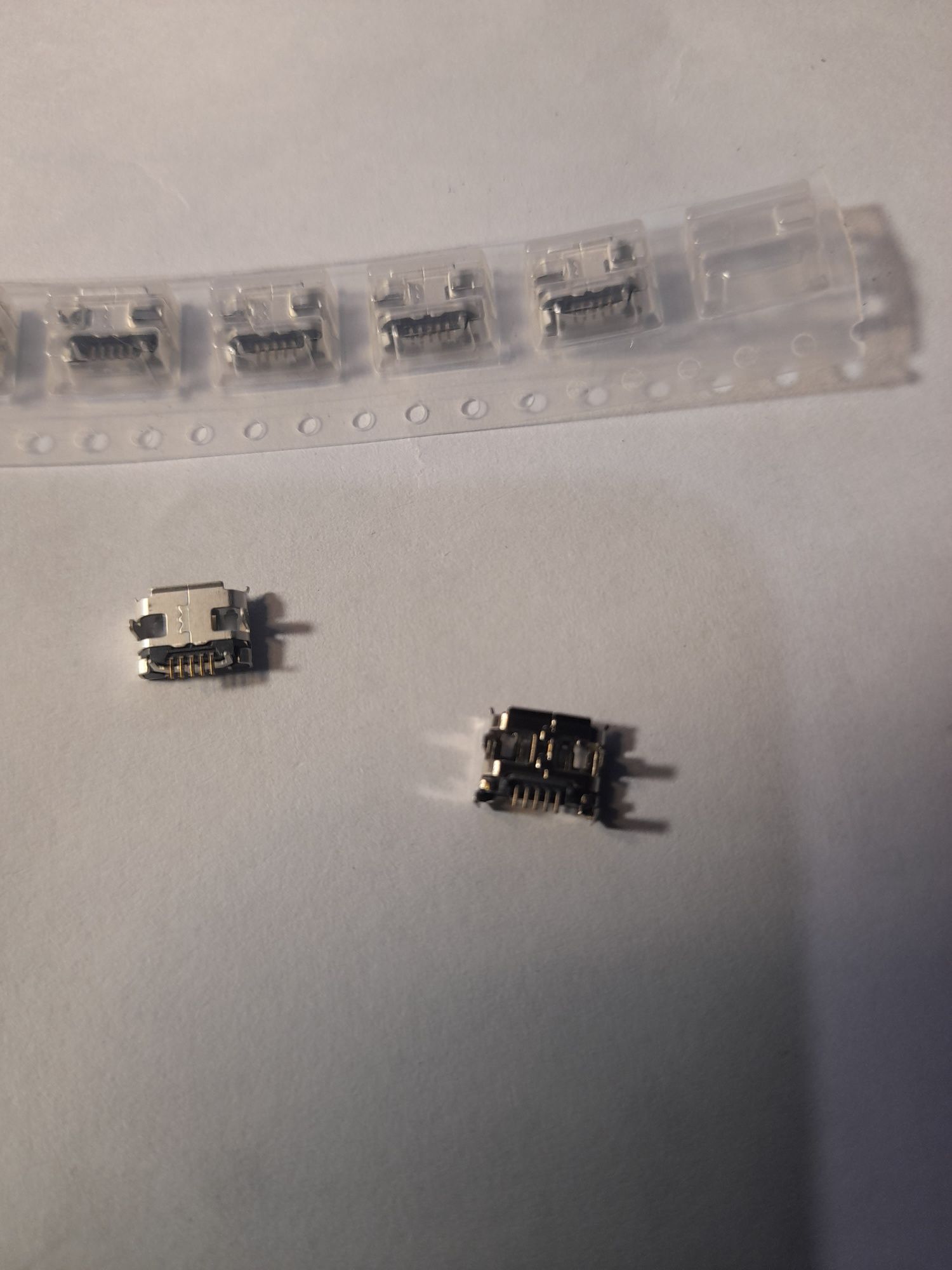 Гніздо зарядкі micro usb