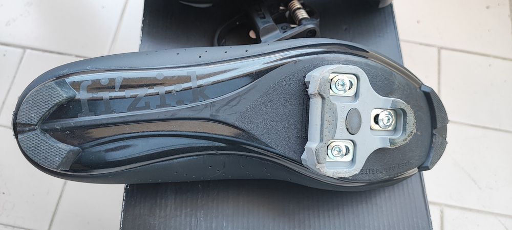 Sapatos Fisik estrada 43