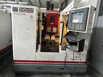 Frezarka  Cnc CINCINNATI MILACRON DART 500 sterowanie Acramatic 2100