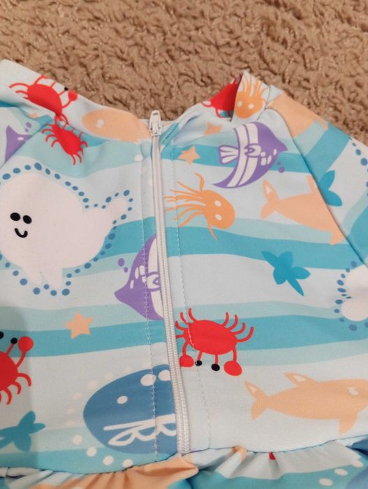 Strój kąpielowy dziecięcy jednoczęściowy, wypornościowy 110