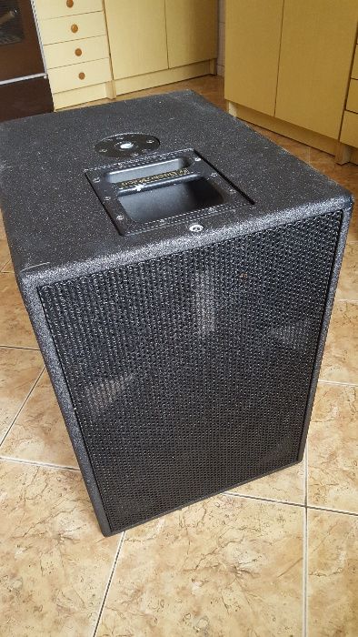 Electro - Voice SBA 750. Aktywny Subwoofer 750 watt