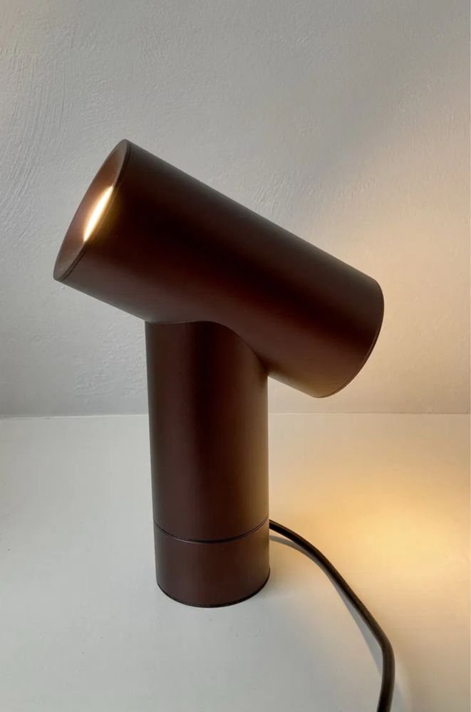 Lampka Muuto Beam