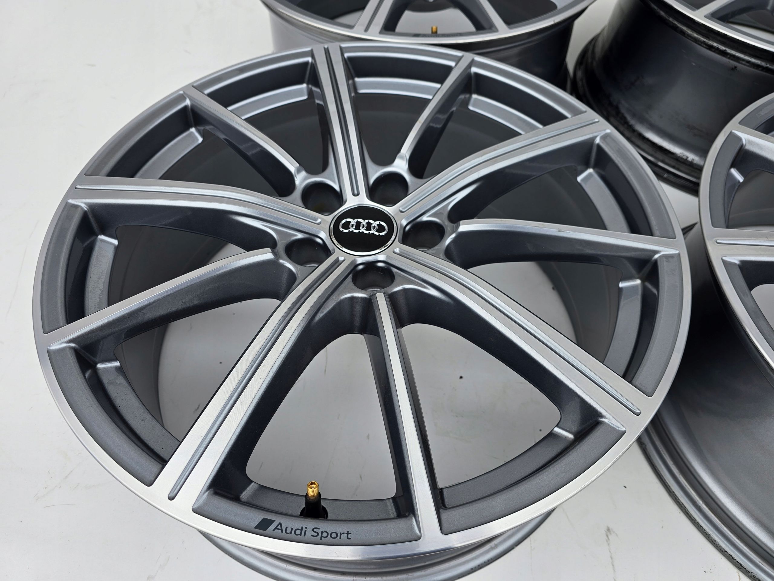 Audi Q5 S6 A6 C8 C7 A7 A8 S8 Q7 e Tron Audi Sport 20" 5x112 ET39…