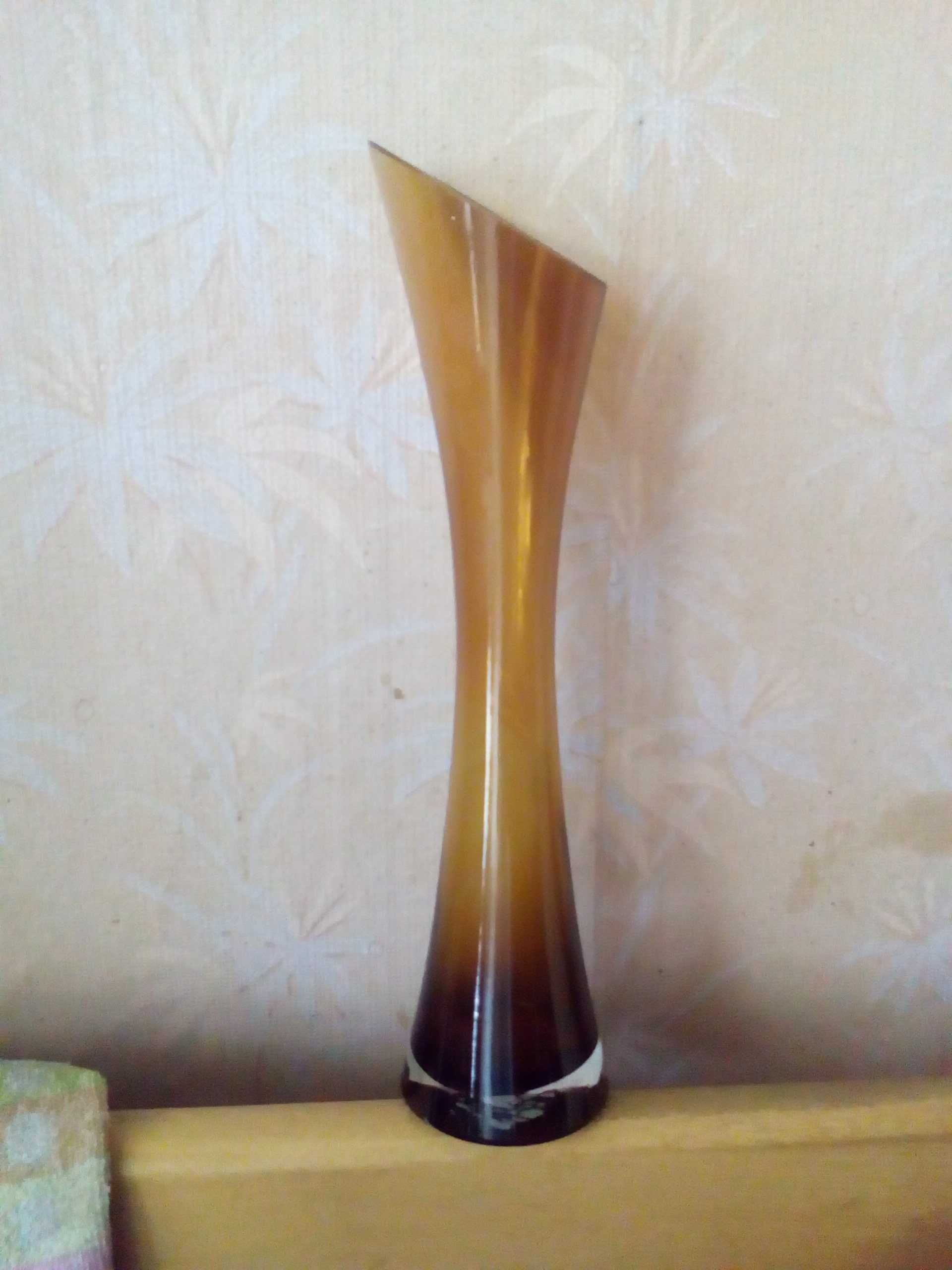 Цветное стекло ваза 30 см вазочка