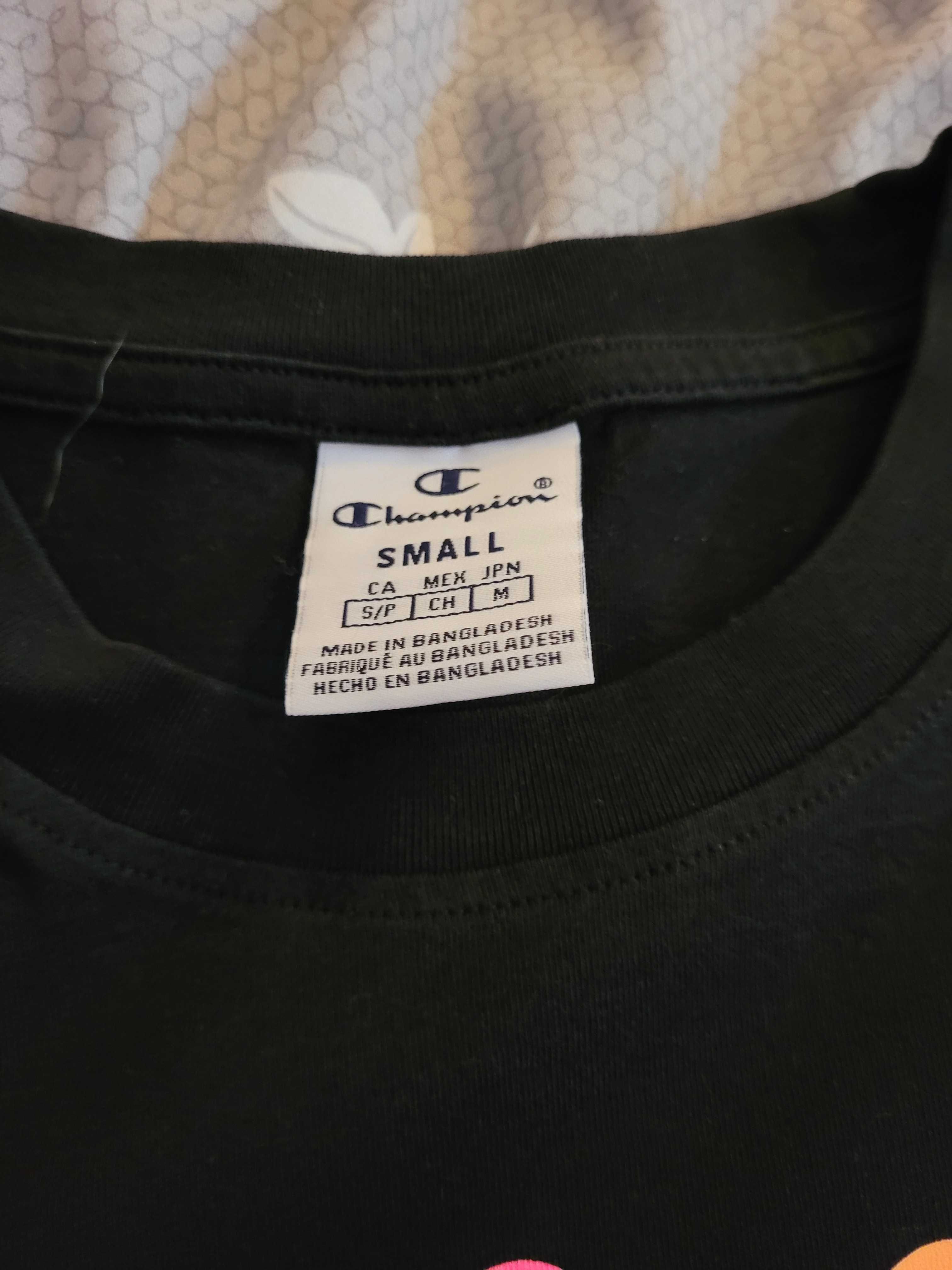 Koszulki  Levis XS  Champion S