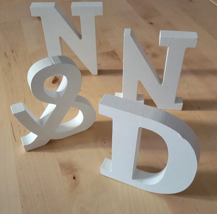 Letras de madeira
