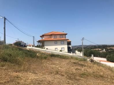 Lote n°21 ( Bairro das Capelas ) Pinhel