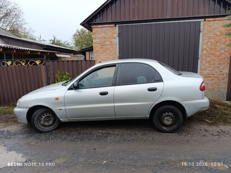 Продам автомобіль сенс