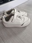Adidas pikaczu r.32