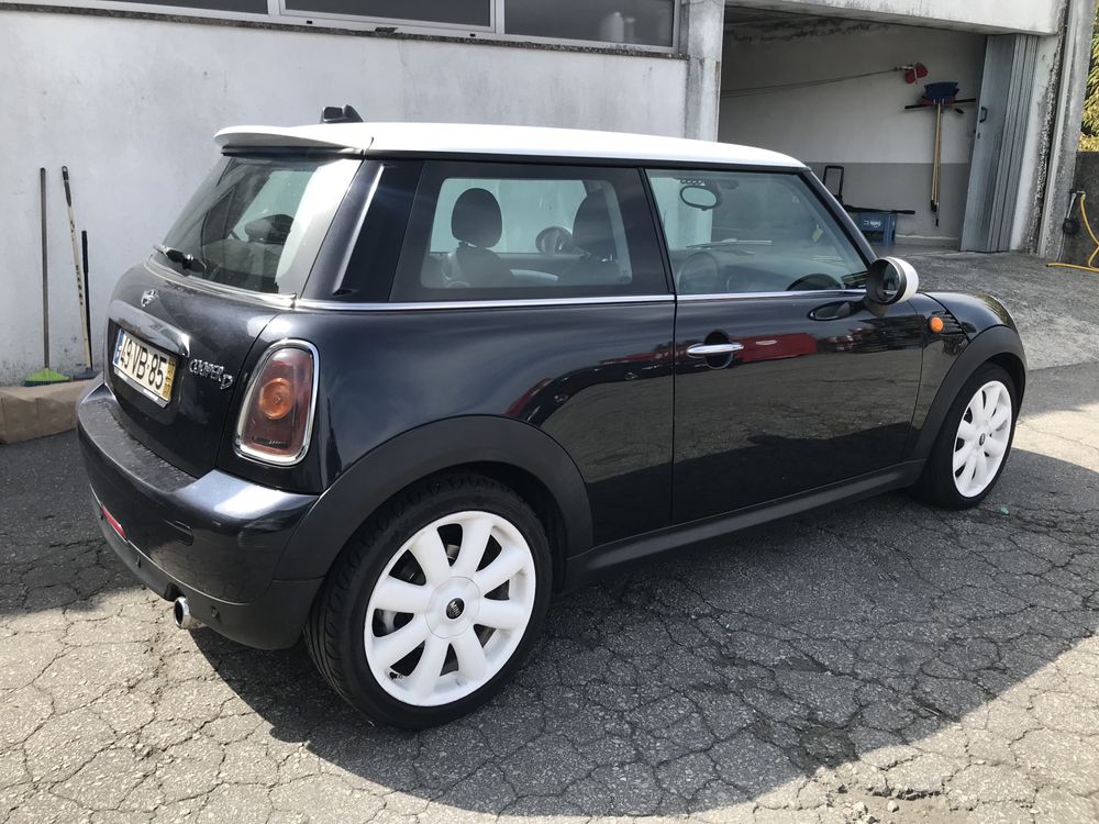 Mini Cooper 1.6D 110cv