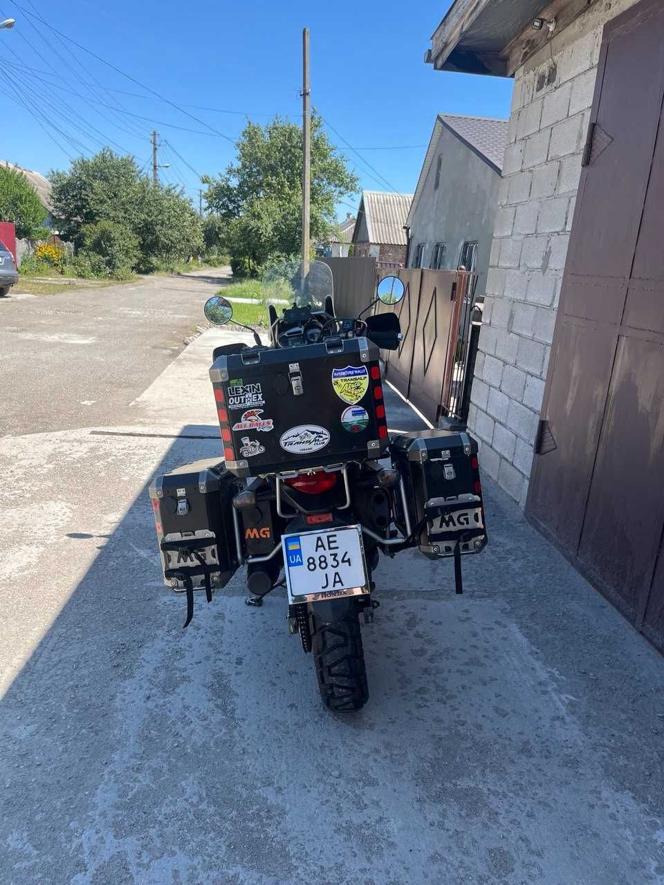 продам Honda Transalp XL700
