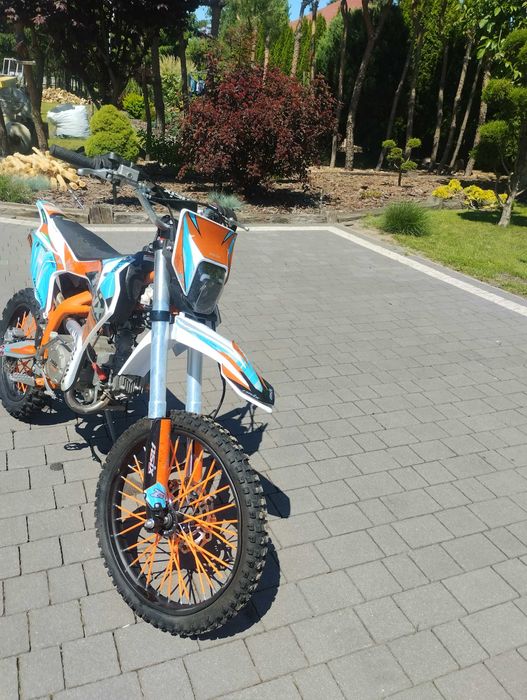 Crossa Asix 140 DT rok 2024
