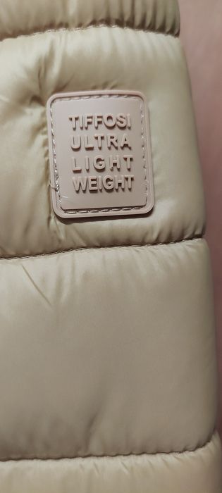 Roupa nova, com etiqueta.
