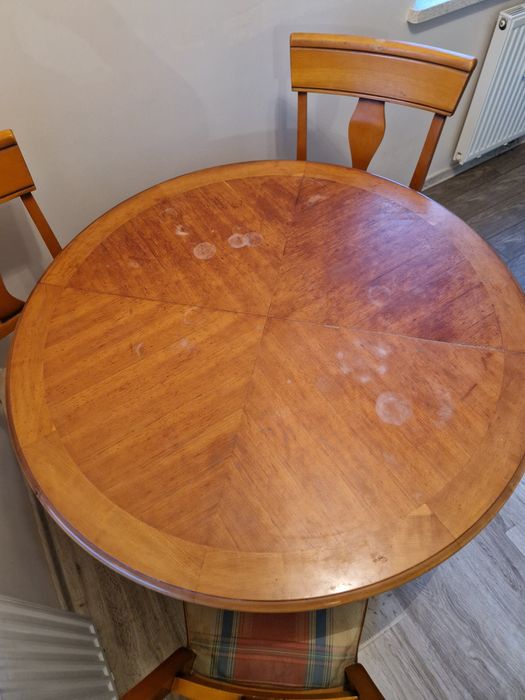 Zestaw mebli do salonu i jadalni