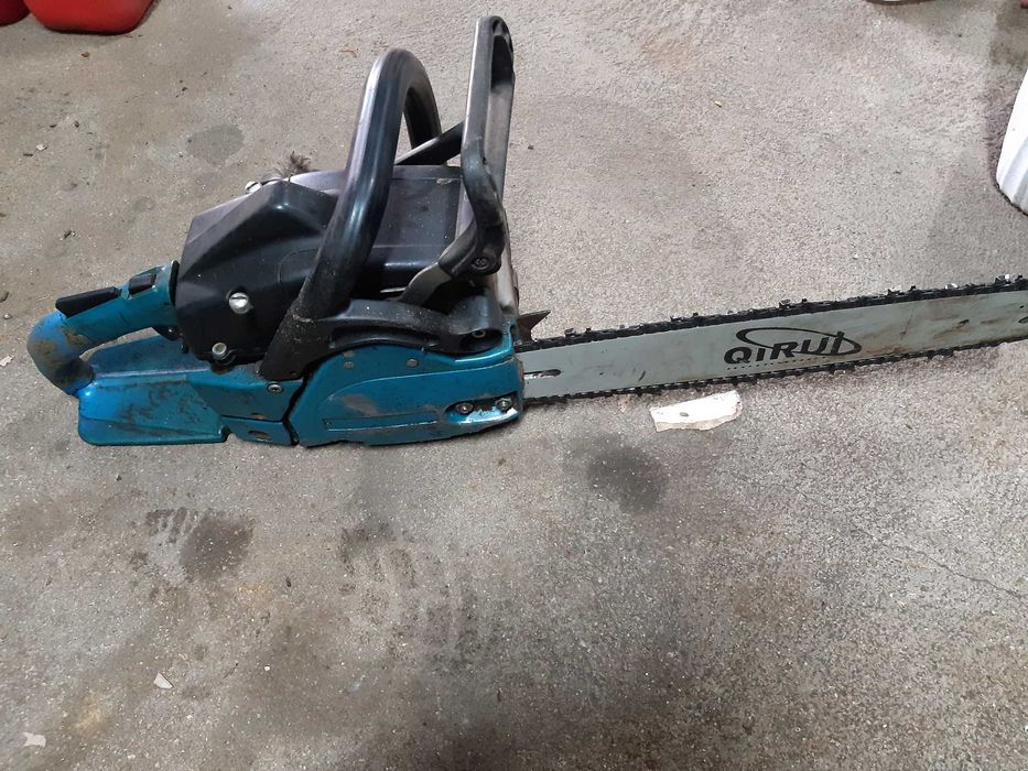 Motosserra makita dcs 520
