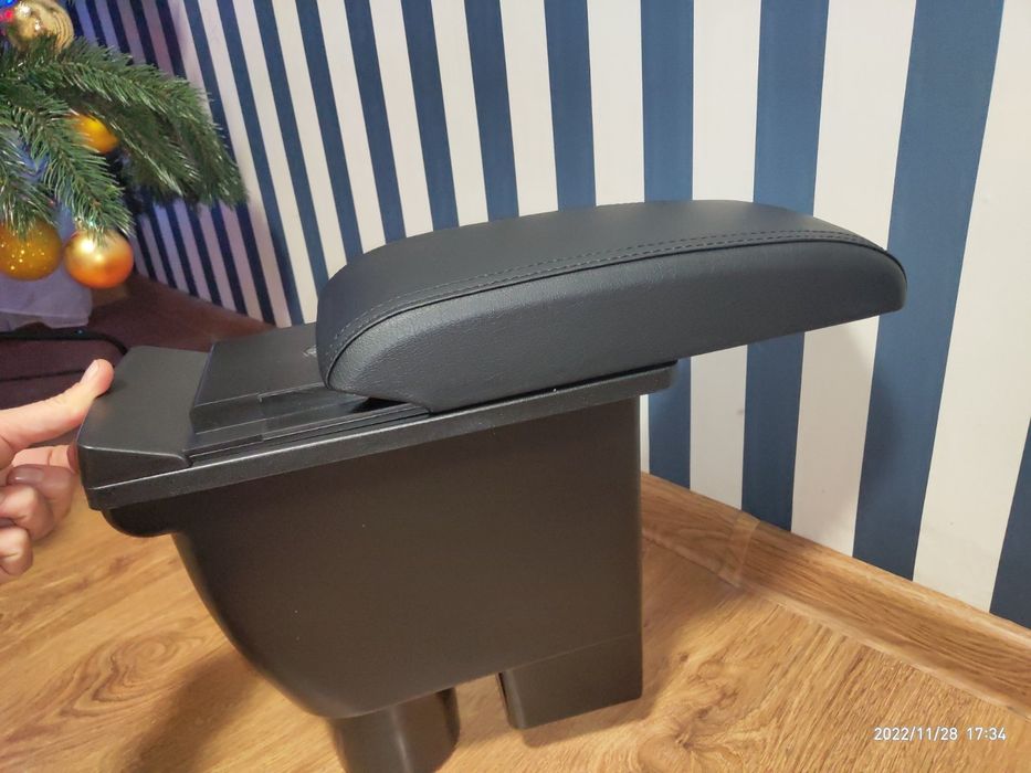 Подлокотник, підлокітник  Хюндай Гетц, Hyundai Getz