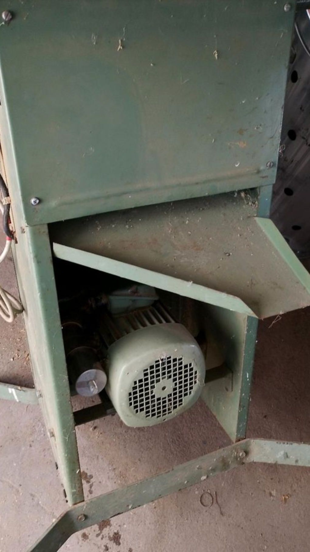 Piła stołowa 1,1 KW / 220 V