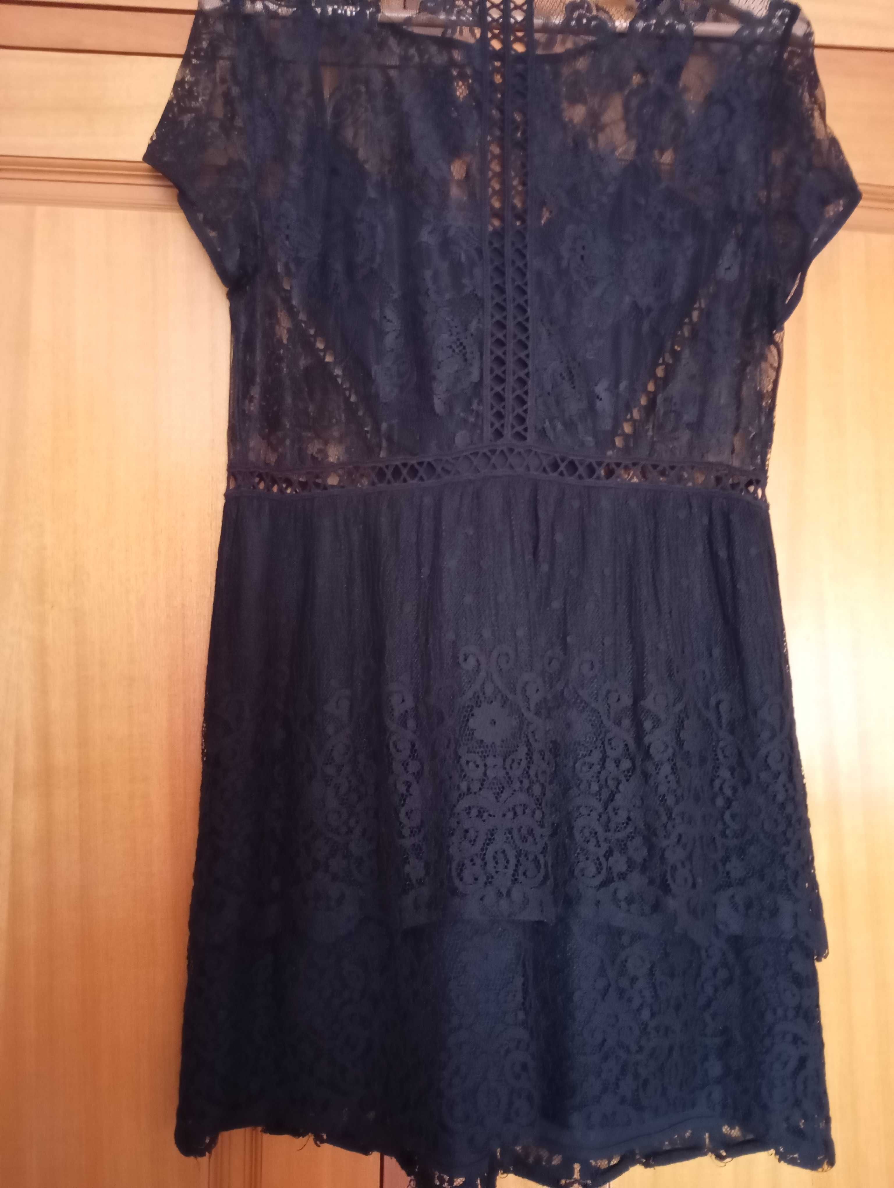 Vestido M-Mango, renda, preto