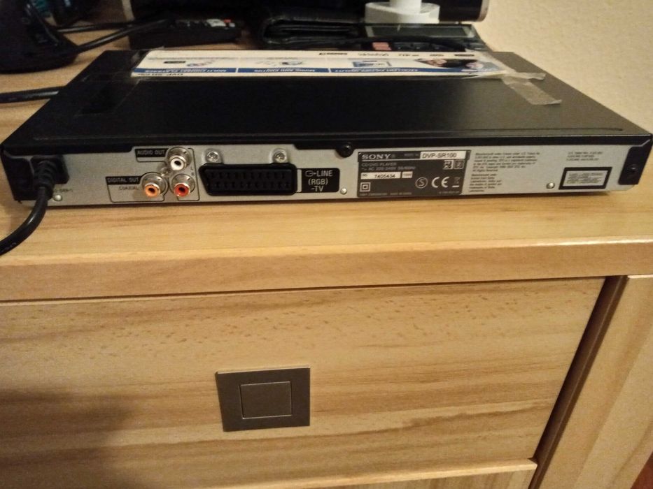 uzywany ODTWARZACZ DVD SONY, 1 wlasciciel, stan bdb