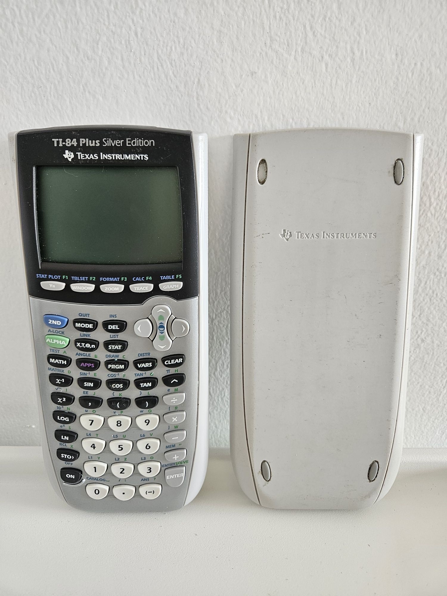 V/ Calculadora Texas Instruments Ti-84 Plus Silver Edition