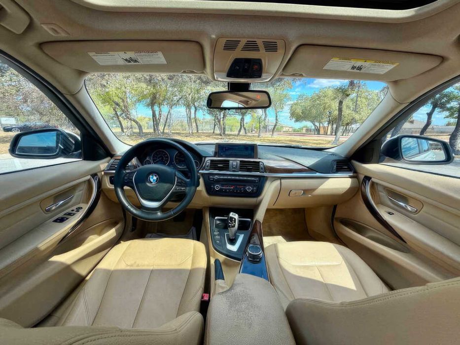 BMW 3 Series 328i      2015