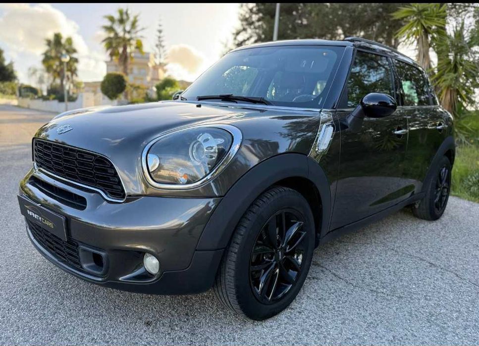 Mini Cooper Countryman Algarve