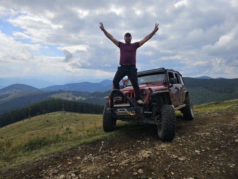 Джип тури екскурсії екстрим лайт оренда Буковель прокат