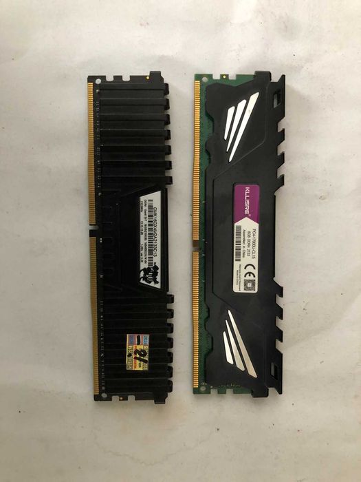 Пропоную 2 модулі DDR4 по 8 Gb з радіаторами
