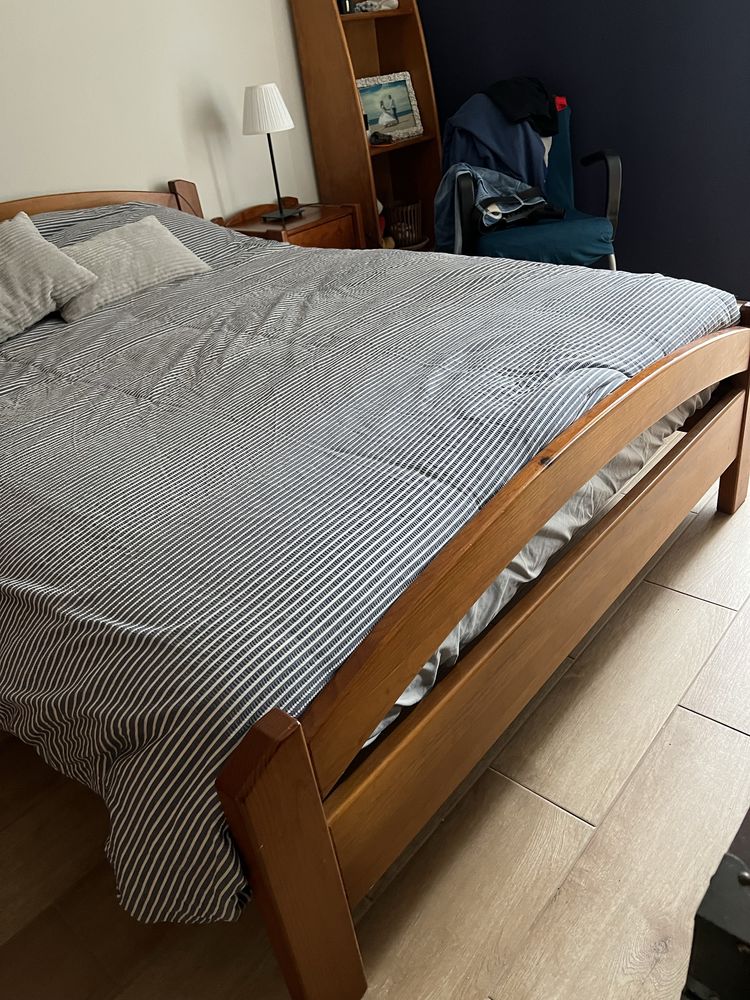 Mobilia de quarto em cerejeira