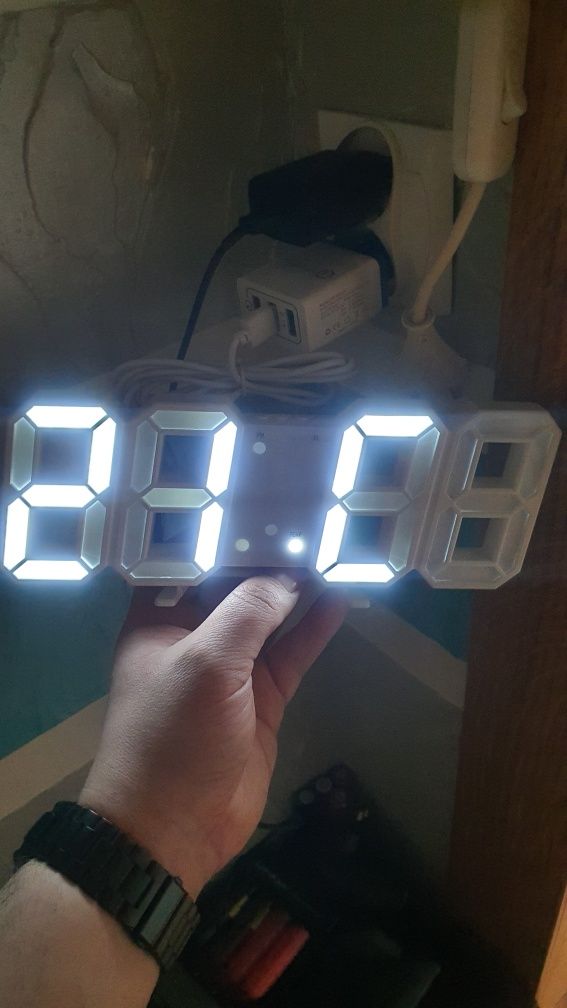 Zegar ścienny LED data termometr
