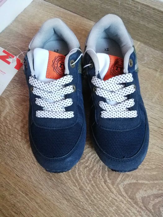 Sneakers n. 29 Zippy Novas