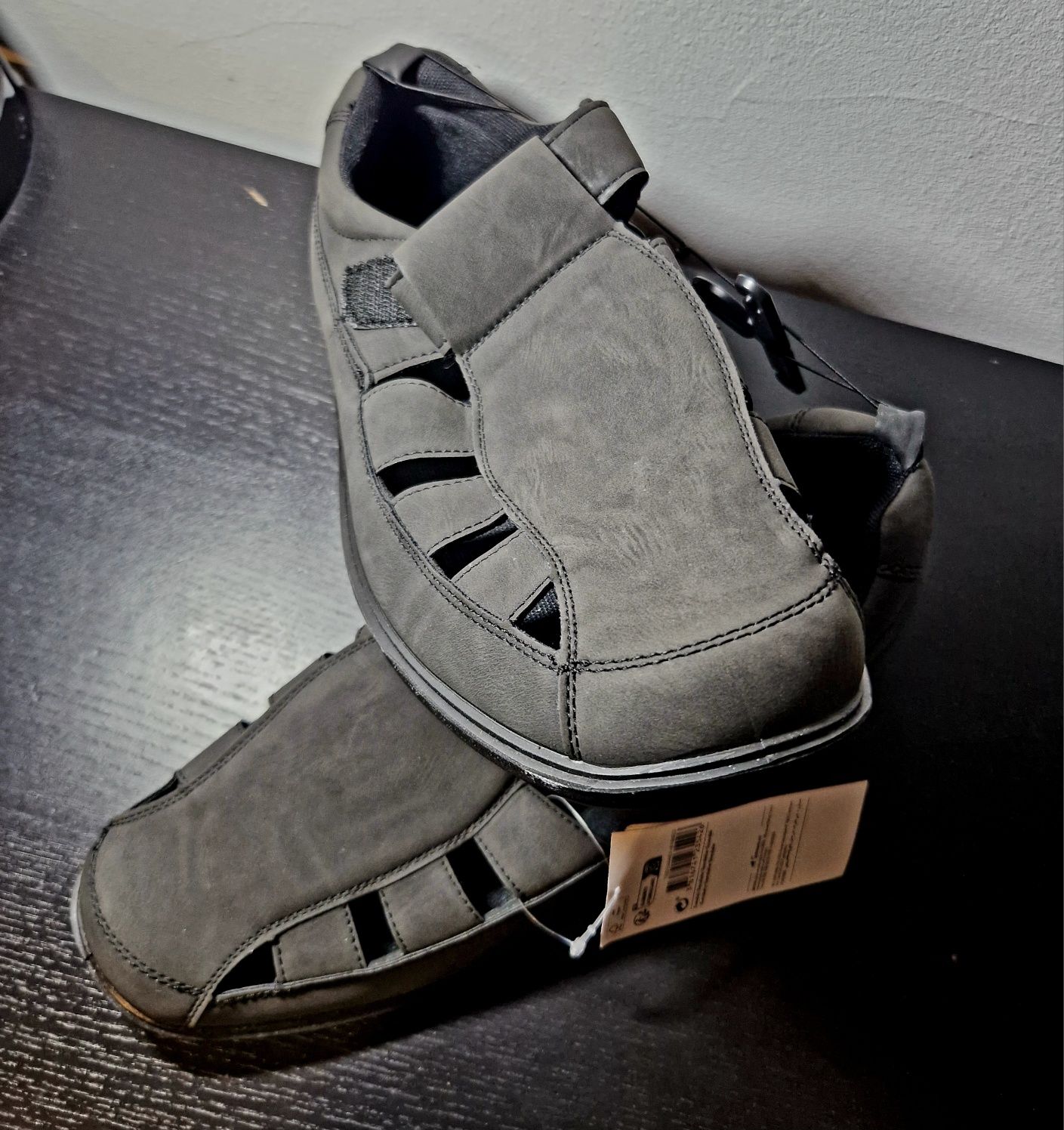 sandálias tenis novos n 45