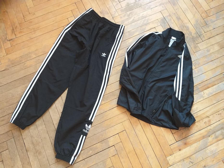 Adidas komplet - spodnie i bluza