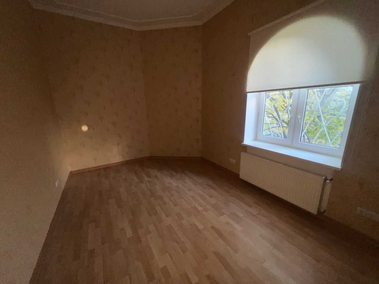 ТрёхЭтажный дом на Каманина Аркадия 900м.кв. участок 10 соток