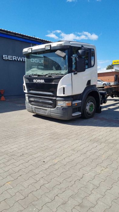 Samochód ciężarowy Scania P310