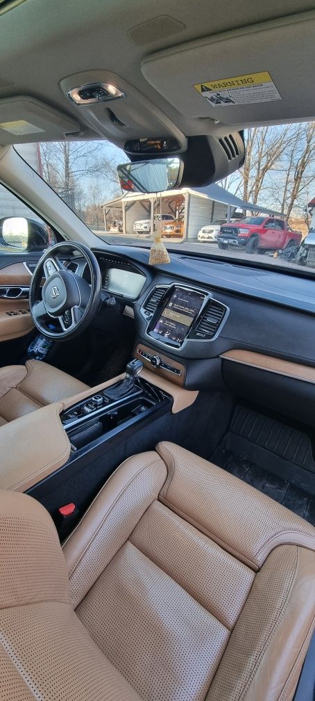 Volvo xc 90 4x4 zamiana. Na nieruchomość