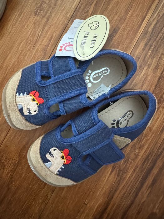 Kapcie dla dzieci, rozmiar 25