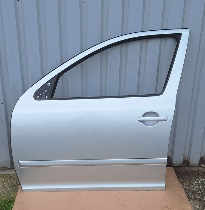 Двері до Шкода skoda octavia a5 fl